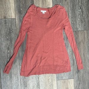 Long sleeve top with see-through back
